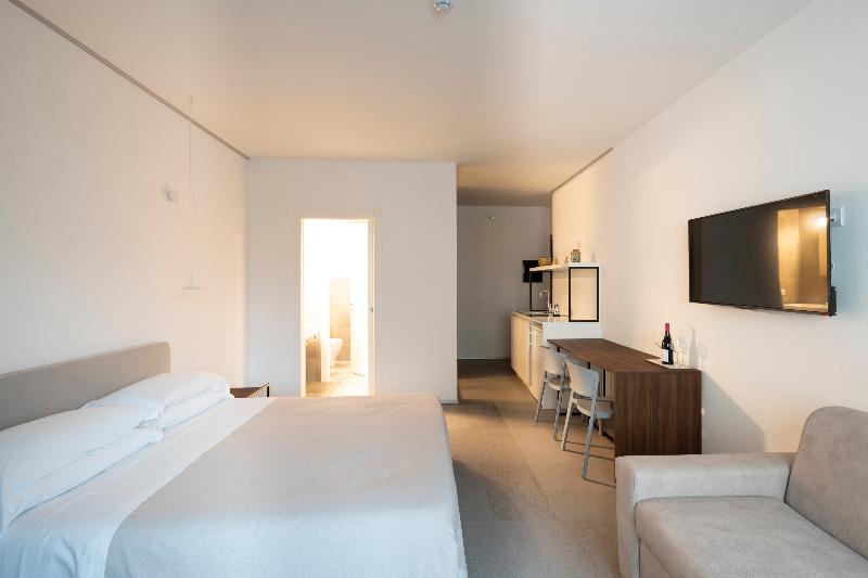Alkamuri Posh Hotel & Spa - Oda