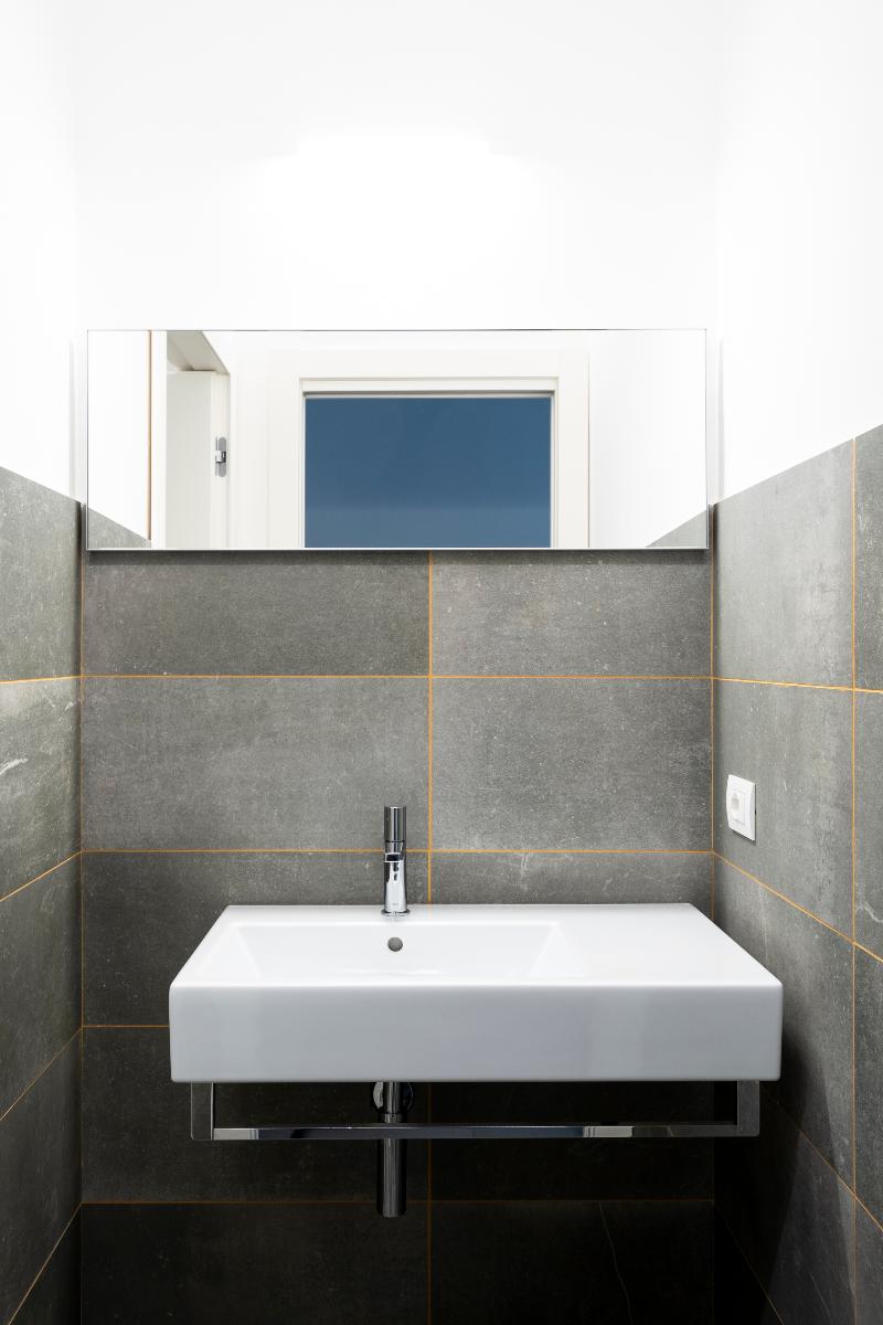 Alkamuri Posh Hotel & Spa - Oda