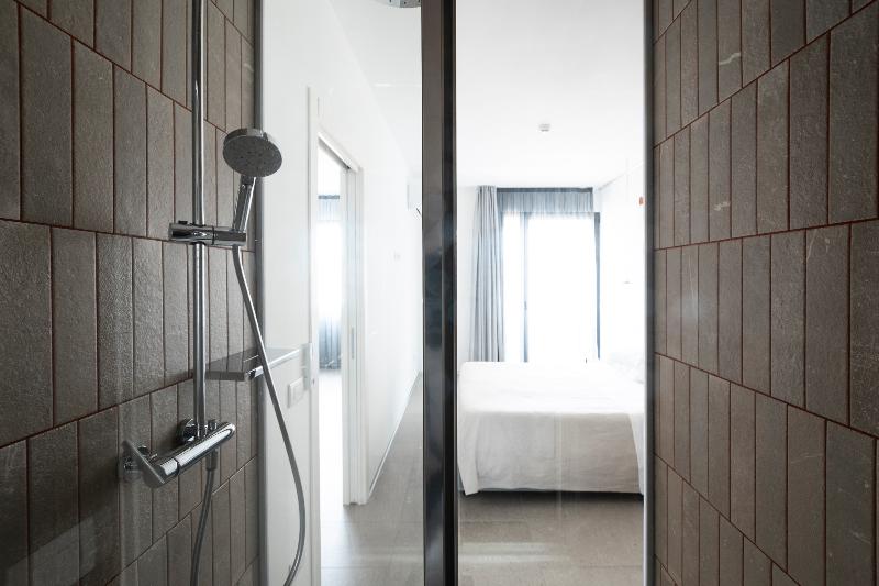 Alkamuri Posh Hotel & Spa - Oda