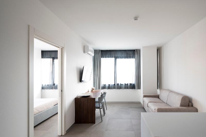 Alkamuri Posh Hotel & Spa - Oda