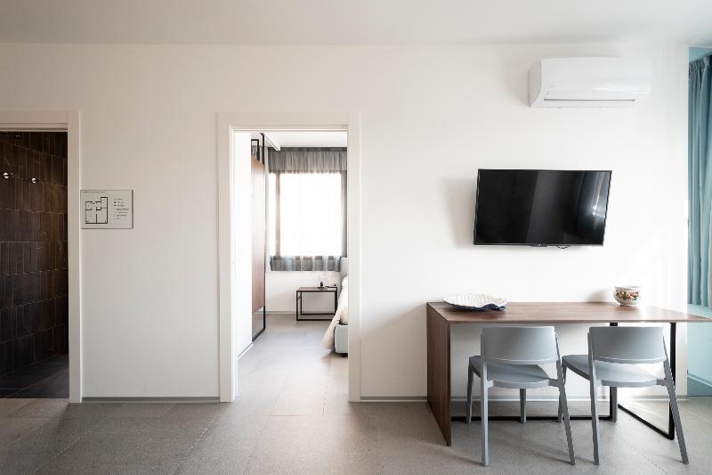 Alkamuri Posh Hotel & Spa - Oda