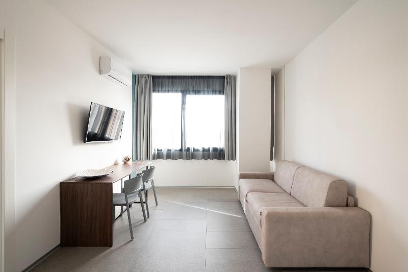 Alkamuri Posh Hotel & Spa - Oda