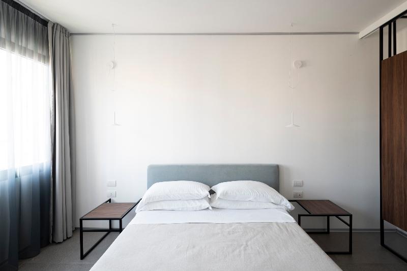 Alkamuri Posh Hotel & Spa - Oda