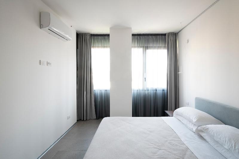 Alkamuri Posh Hotel & Spa - Oda