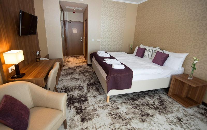 Outlet Hotel Polgár - Oda