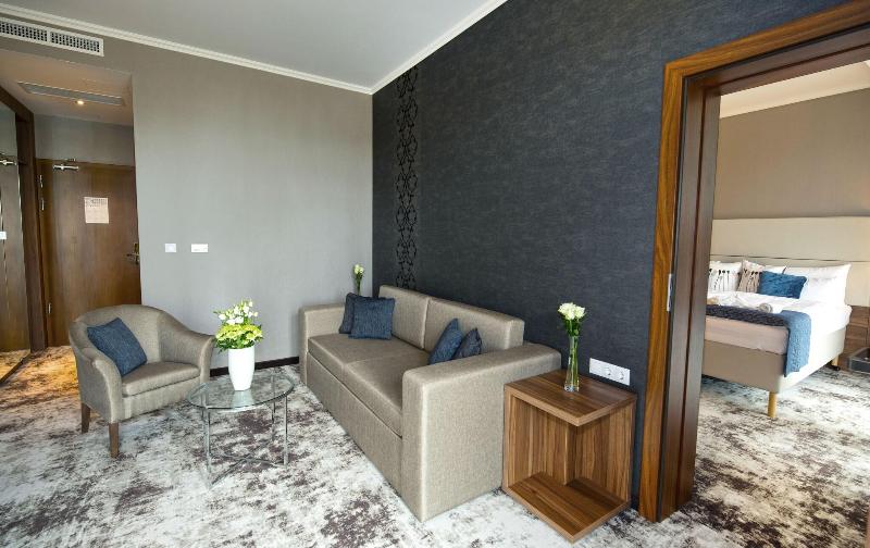 Outlet Hotel Polgár - Oda