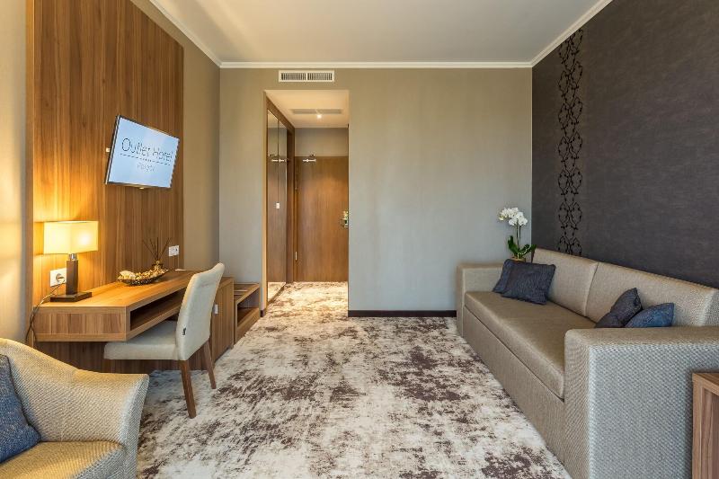 Outlet Hotel Polgár - Oda