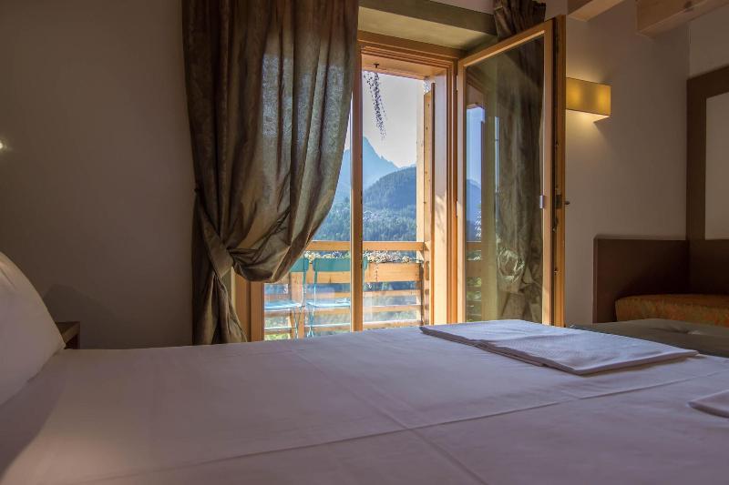 Dolomiti Lodge Villa Gaia - Oda