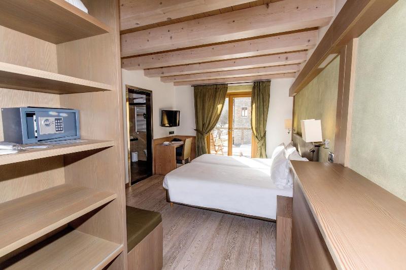 Dolomiti Lodge Villa Gaia - Oda