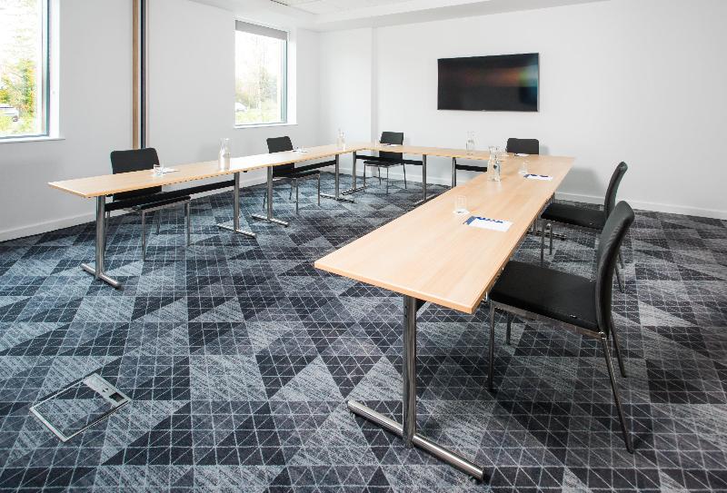Holiday Inn Express Bicester - Toplantı