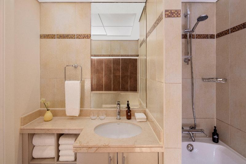 Staybridge Suites Dubai Internet City - Oda