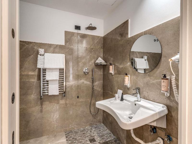 Mercure Roma Centro Termini - Oda