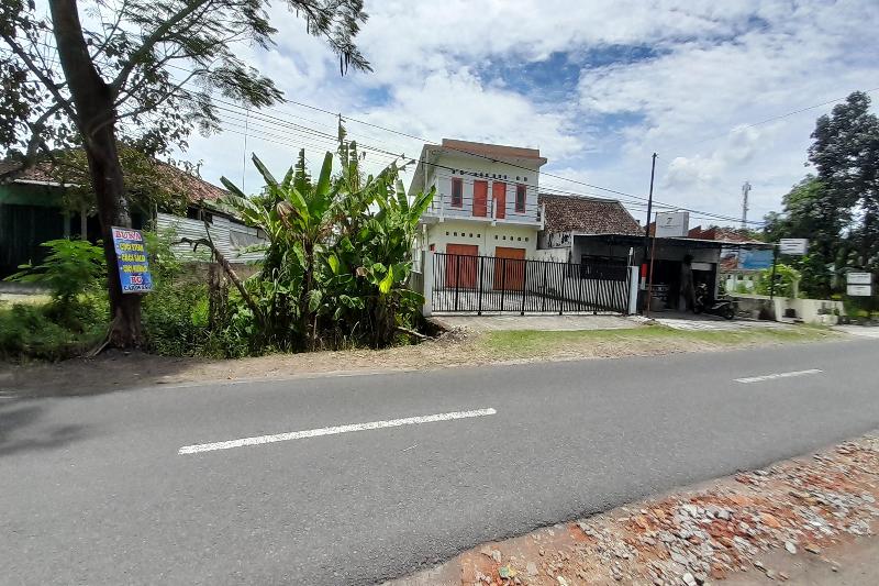 Rumah Singgah Peziarah Ganjuran by ZUZU - Genel