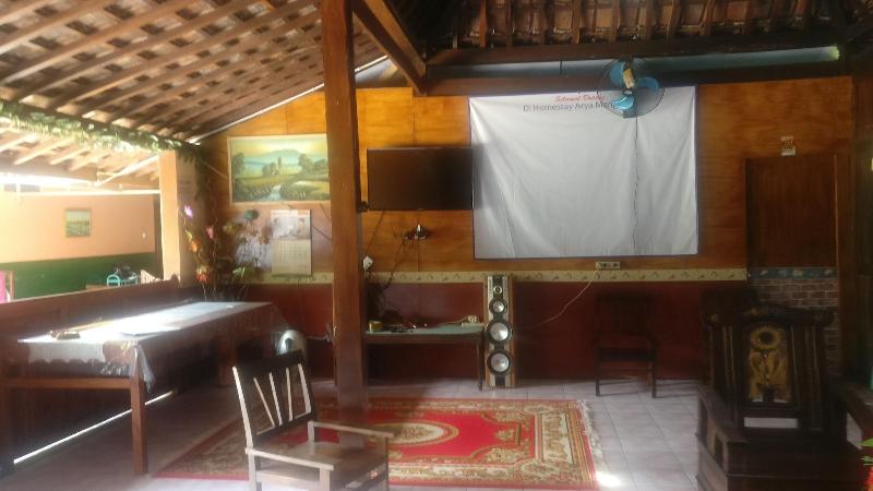 Homestay Arya Mangunan by ZUZU - Lobi