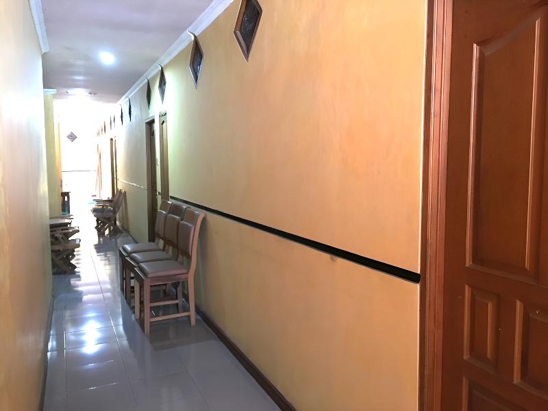 Hotel Alami near Alun-Alun Klaten by ZUZU - Genel