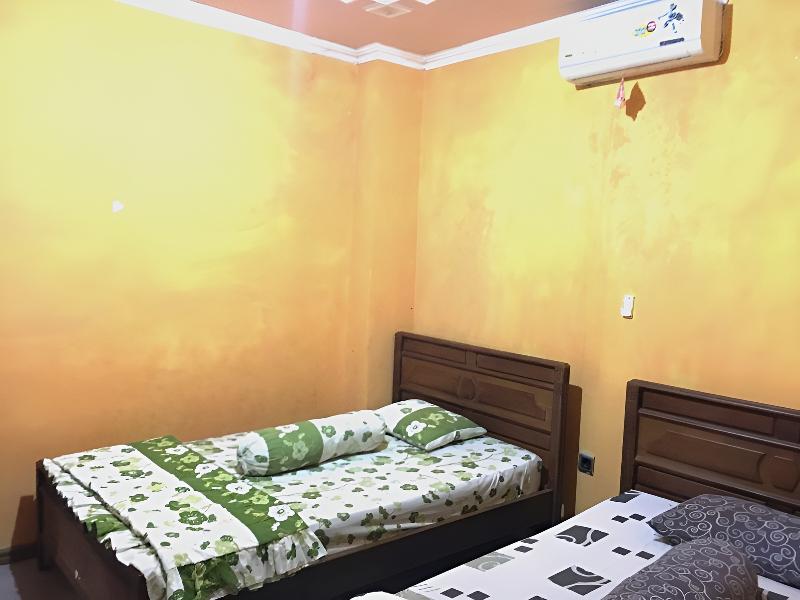 Hotel Alami near Alun-Alun Klaten by ZUZU - Oda