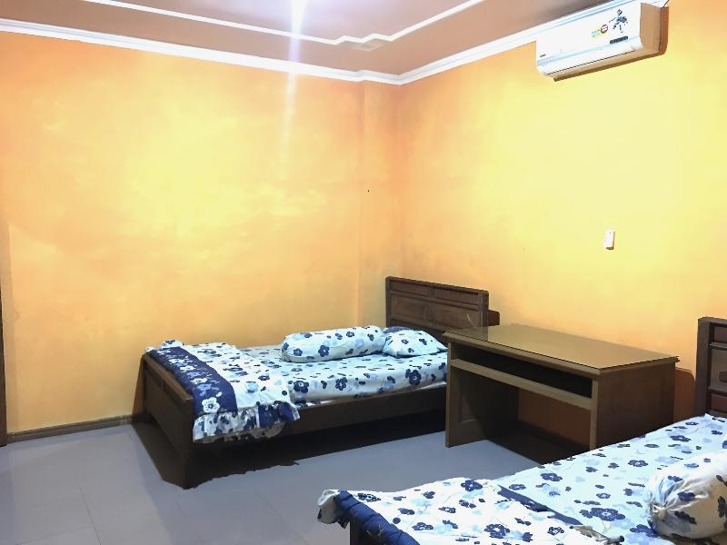 Hotel Alami near Alun-Alun Klaten by ZUZU - Oda