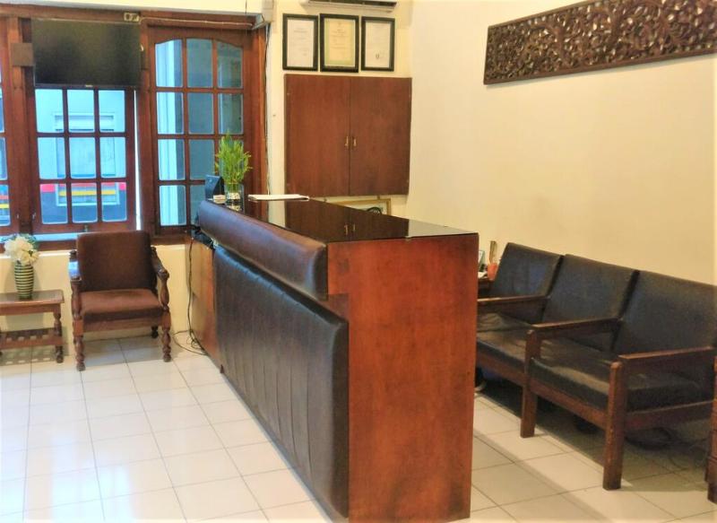 Hotel Perdana by ZUZU - Lobi