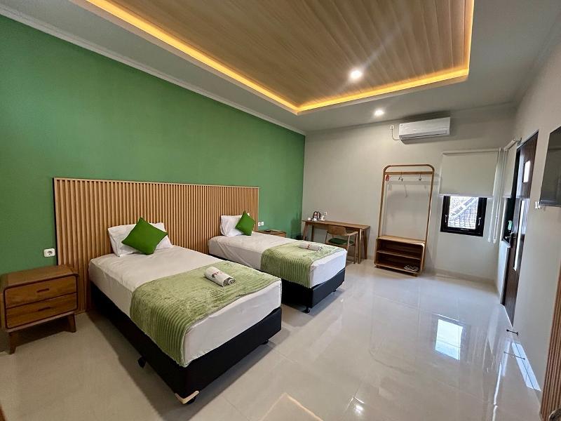 Hotel Perdana by ZUZU - Oda