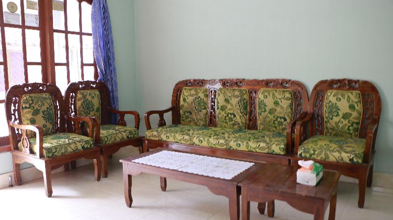 Homestay Mbak Karti by ZUZU - Lobi