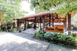 Omah Rohadi Syariah by Ndalem Beong by ZUZU otel fotoğrafı
