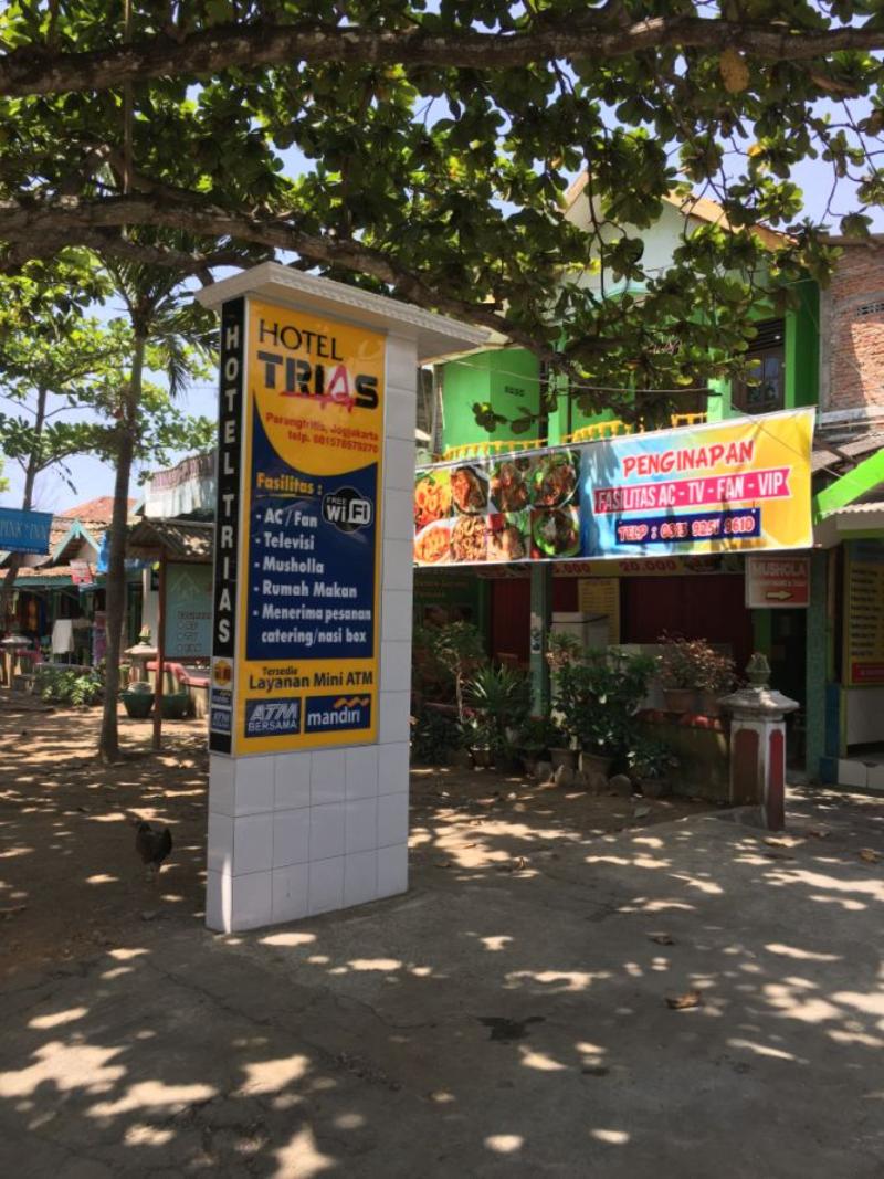 Hotel Trias Parangtritis by ZUZU - Genel