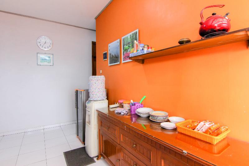 Embe Enem Homestay by ZUZU - Genel