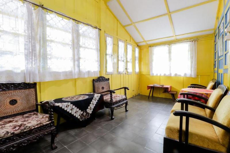 Homestay Ndalem Soewondo by ZUZU - Lobi
