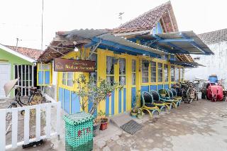 Homestay Ndalem Soewondo by ZUZU otel fotoğrafı