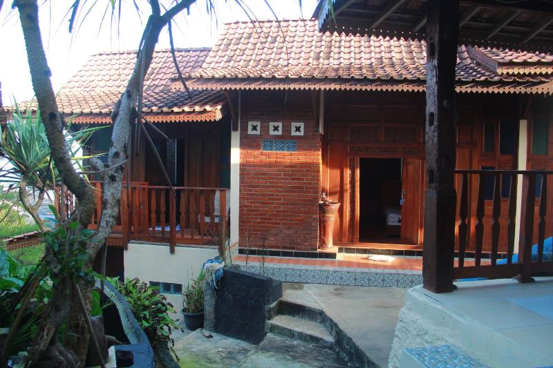 Penginapan BoB Home by ZUZU - Genel