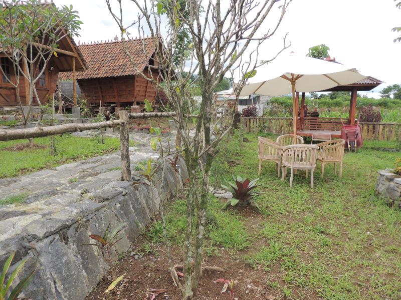 Singgasana Villa and Resto by ZUZU - Genel