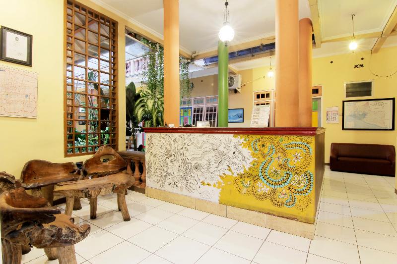 Monica Hotel Yogyakarta by ZUZU - Lobi