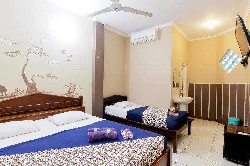 Monica Hotel Yogyakarta by ZUZU - Genel
