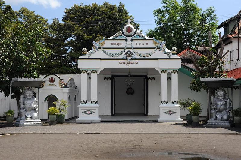 Monica Hotel Yogyakarta by ZUZU - Genel
