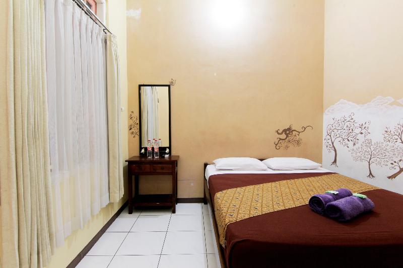 Monica Hotel Yogyakarta by ZUZU - Oda