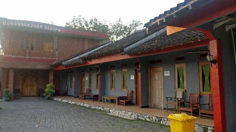 Jogo Segoro Homestay by ZUZU - Genel