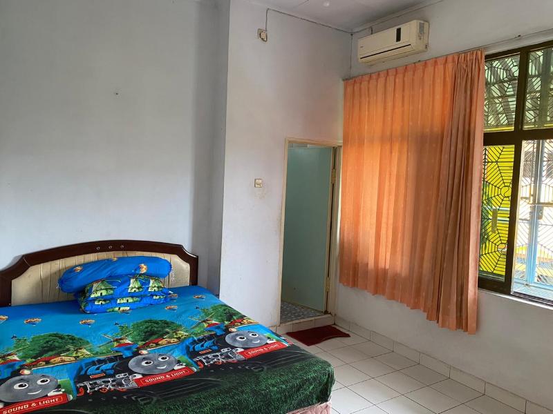 Bulusaraung Homestay Makassar by ZUZU - Oda