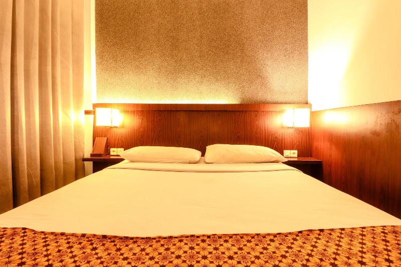 Hotel Jawa by ZUZU - Oda