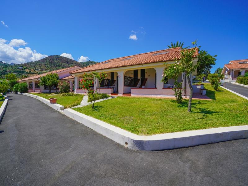 Cefalù Resort Club - Genel