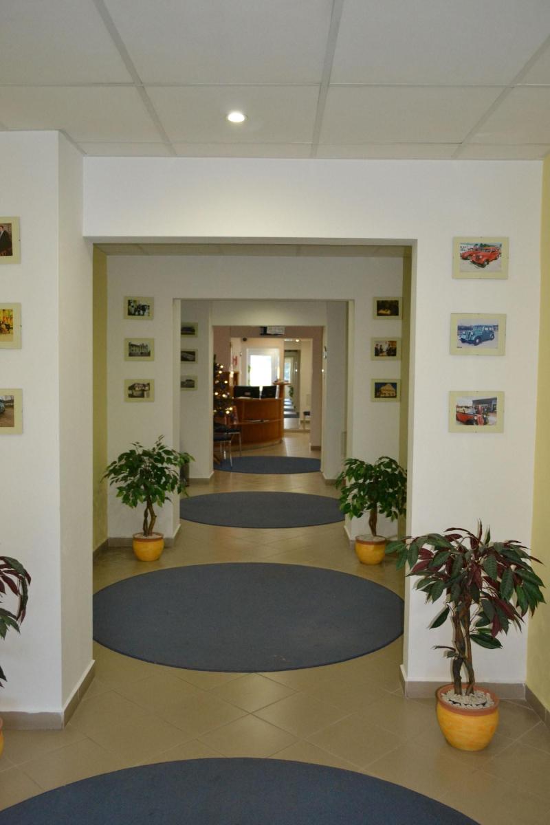 Leier Business Hotel - Lobi