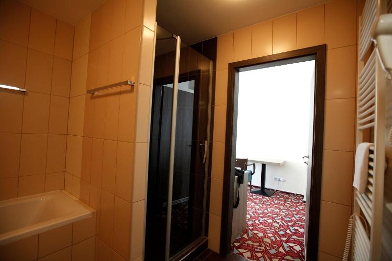 Hotel Arena - Oda