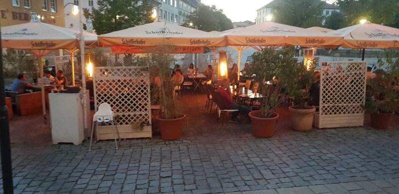 Hotel Restaurant Thueringer Hof - Teras