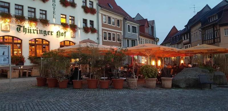 Hotel Restaurant Thueringer Hof - Teras