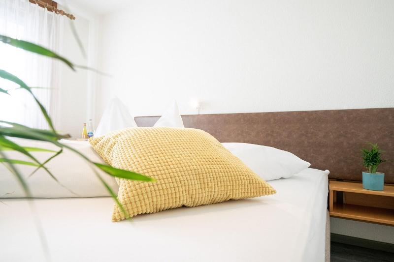 Hotel Restaurant Sonne - Oda