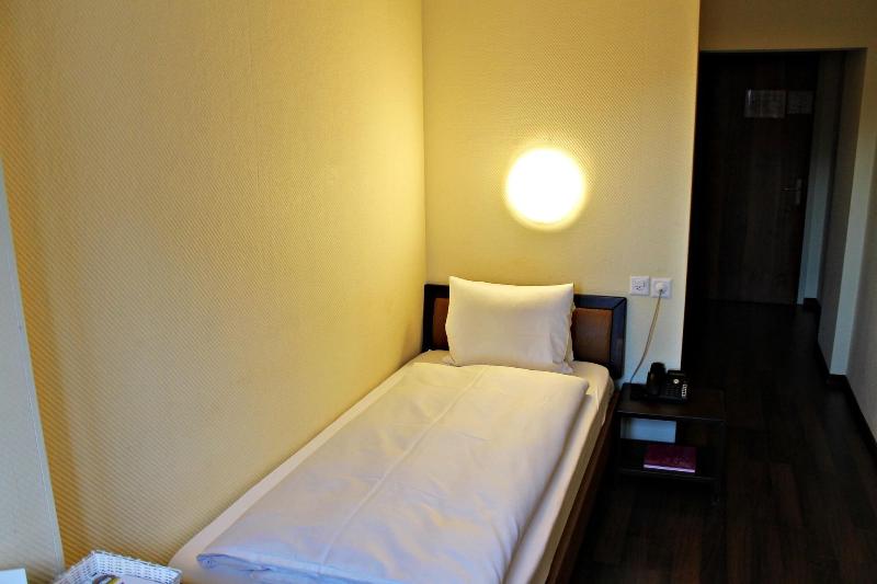 Hotel Goldener Schlüssel - Oda