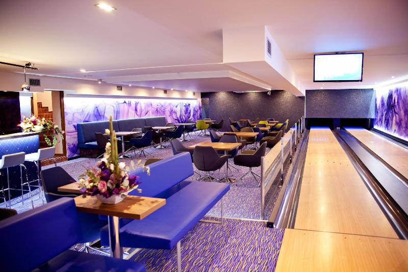Zámeček Petrovice - Bar