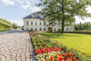 Zámeček Petrovice fotoÄŸrafÄ±