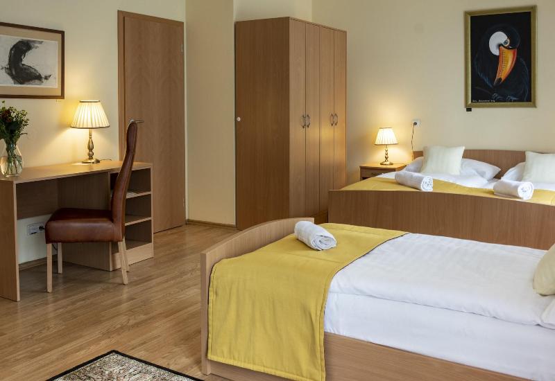 Hotel Pavilon - Oda