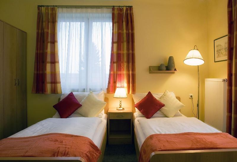 Hotel Pavilon - Oda
