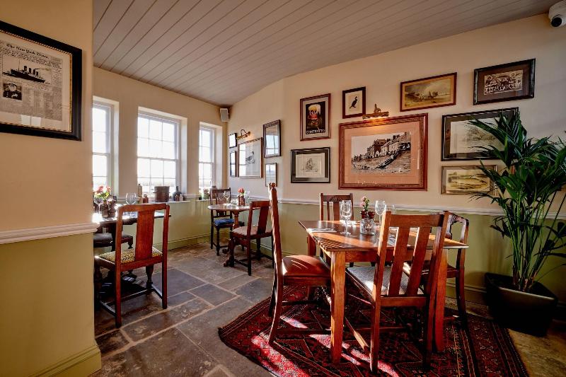 The Ship - Restoran